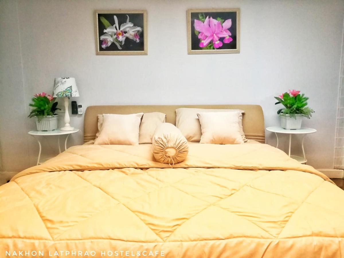Albergue Nakhon Latphrao Bangkok Exterior foto